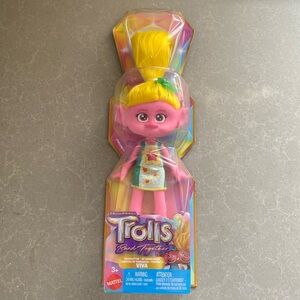 NWT Dreamworks Trolls Band Together Viva Fashion Doll